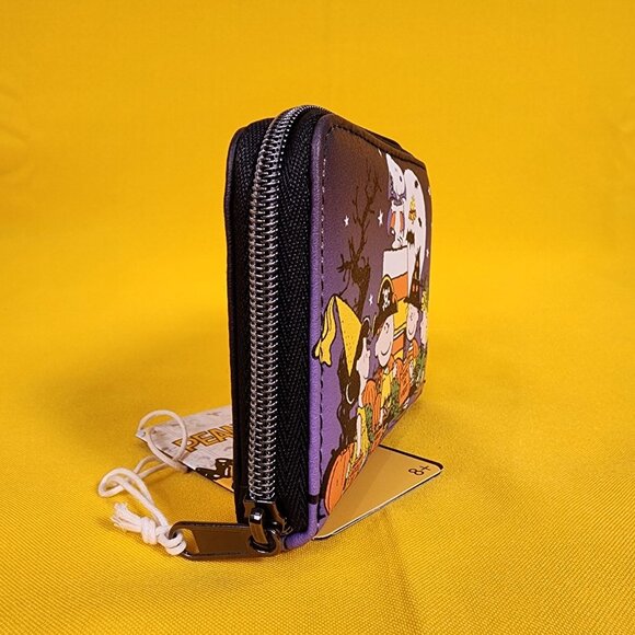 Loungefly Peanuts Halloween Trick-Or-Treat Snoopy Woodstock Soft Tag Zip Wallet - Picture 2 of 12